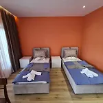 Center Apartment