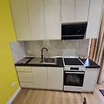 Center Apartment *