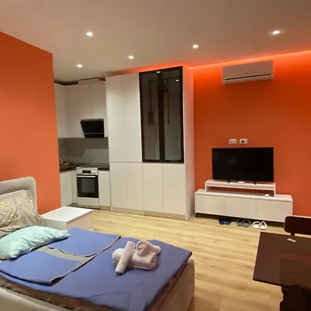Apartment Center